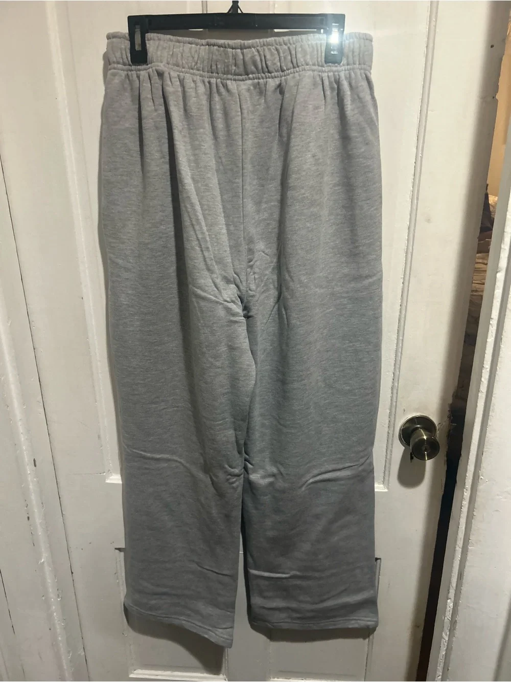 ALO Yoga Kids Light Gray Pull-On Sweatpants
